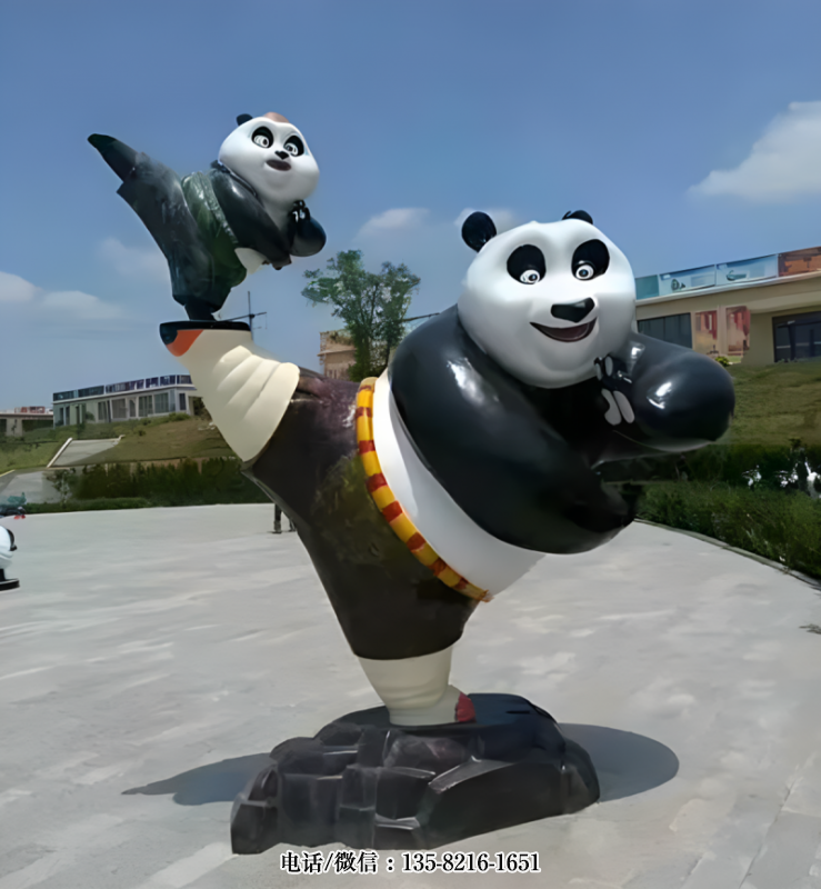 户外广场玻璃钢功夫熊猫雕塑 户外广场玻璃钢功夫熊猫雕塑